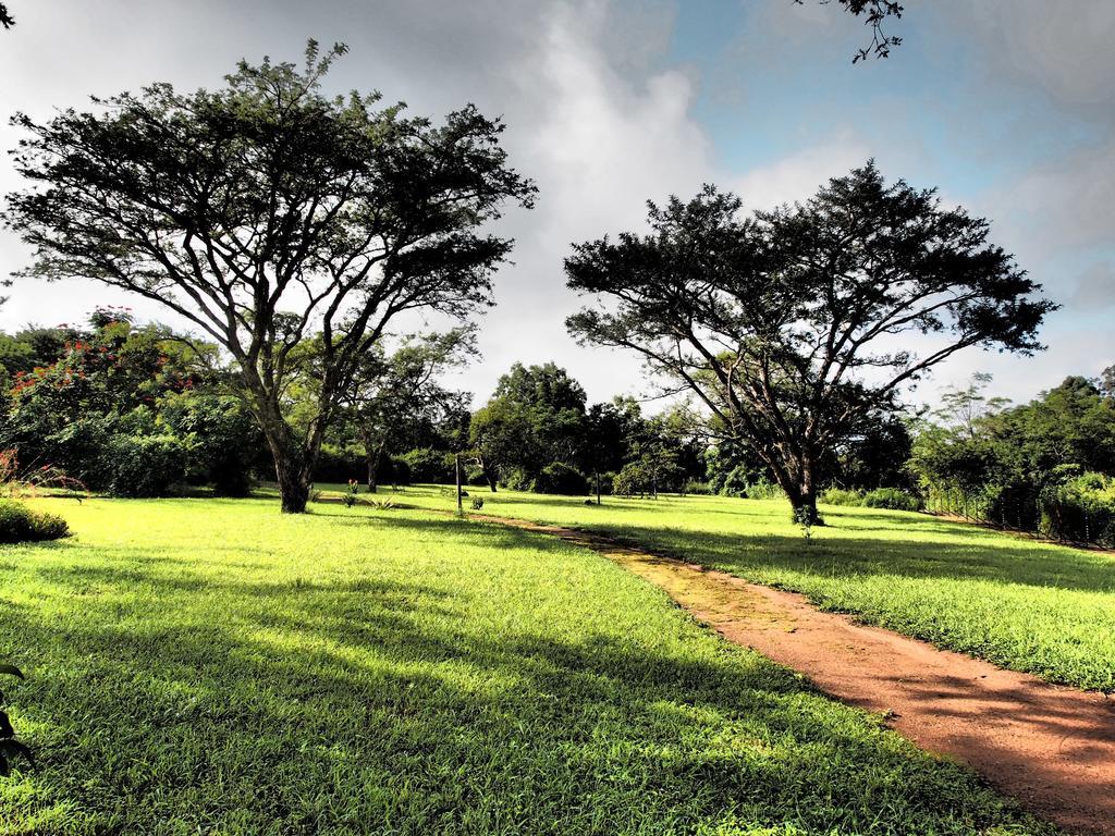 Thokozani Lodge ホワイトリバー エクステリア 写真